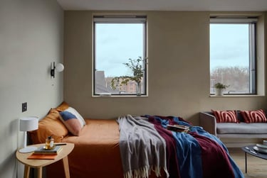 1 bed studio, Old London Road, City Centre, Kingston, KT26SN - Image 1